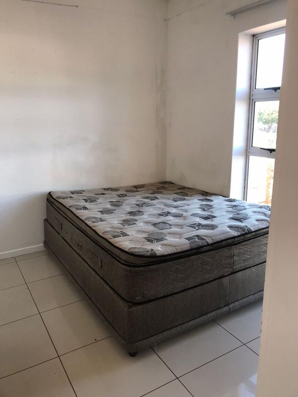 To Let 2 Bedroom Property for Rent in Grahamstown Central Eastern Cape